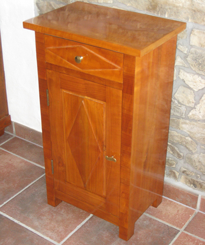 Slider-SchränchenMitRaute